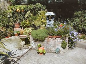 A picture of the Fountain bed.